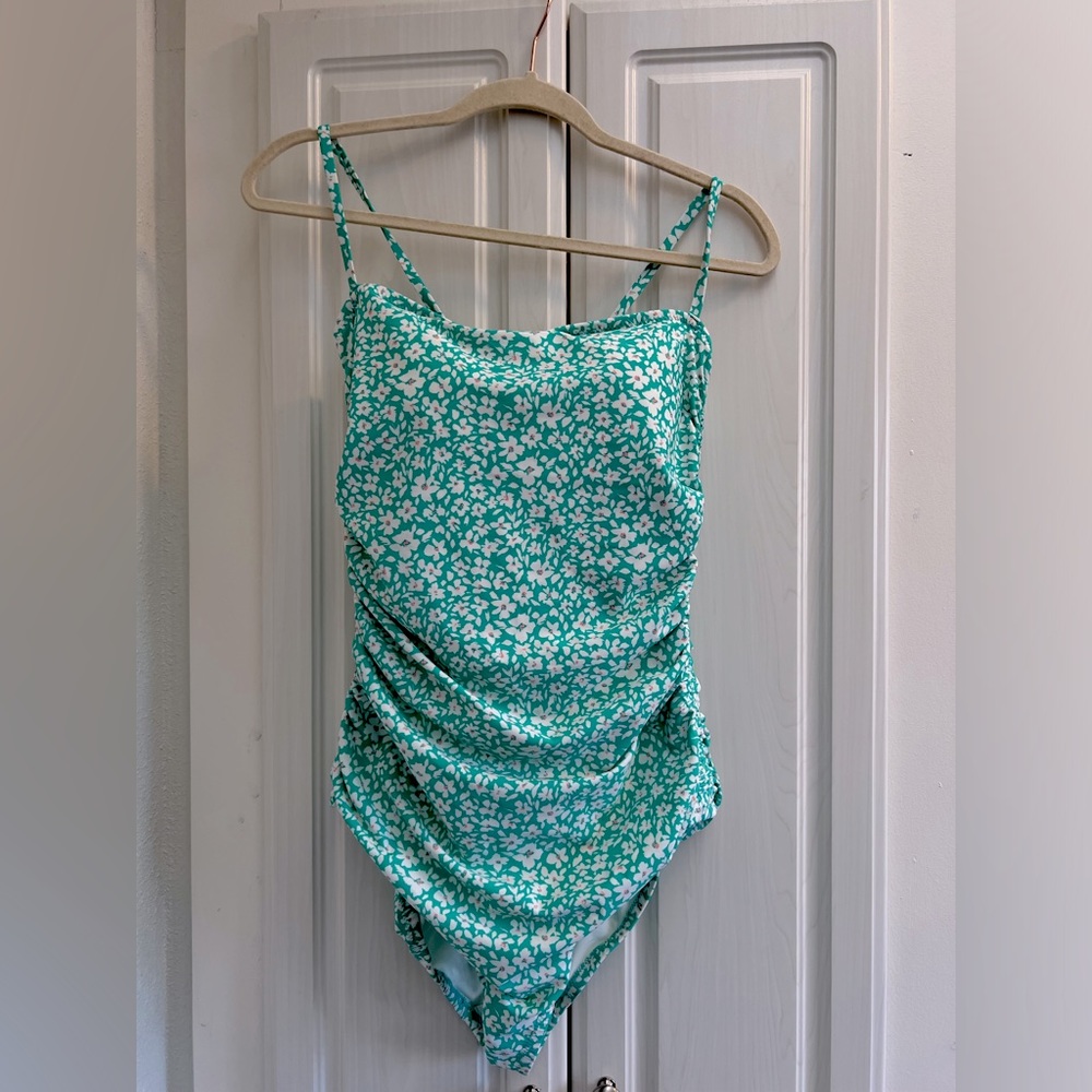 KONA SOL ONE PIECE SWIM SUIT